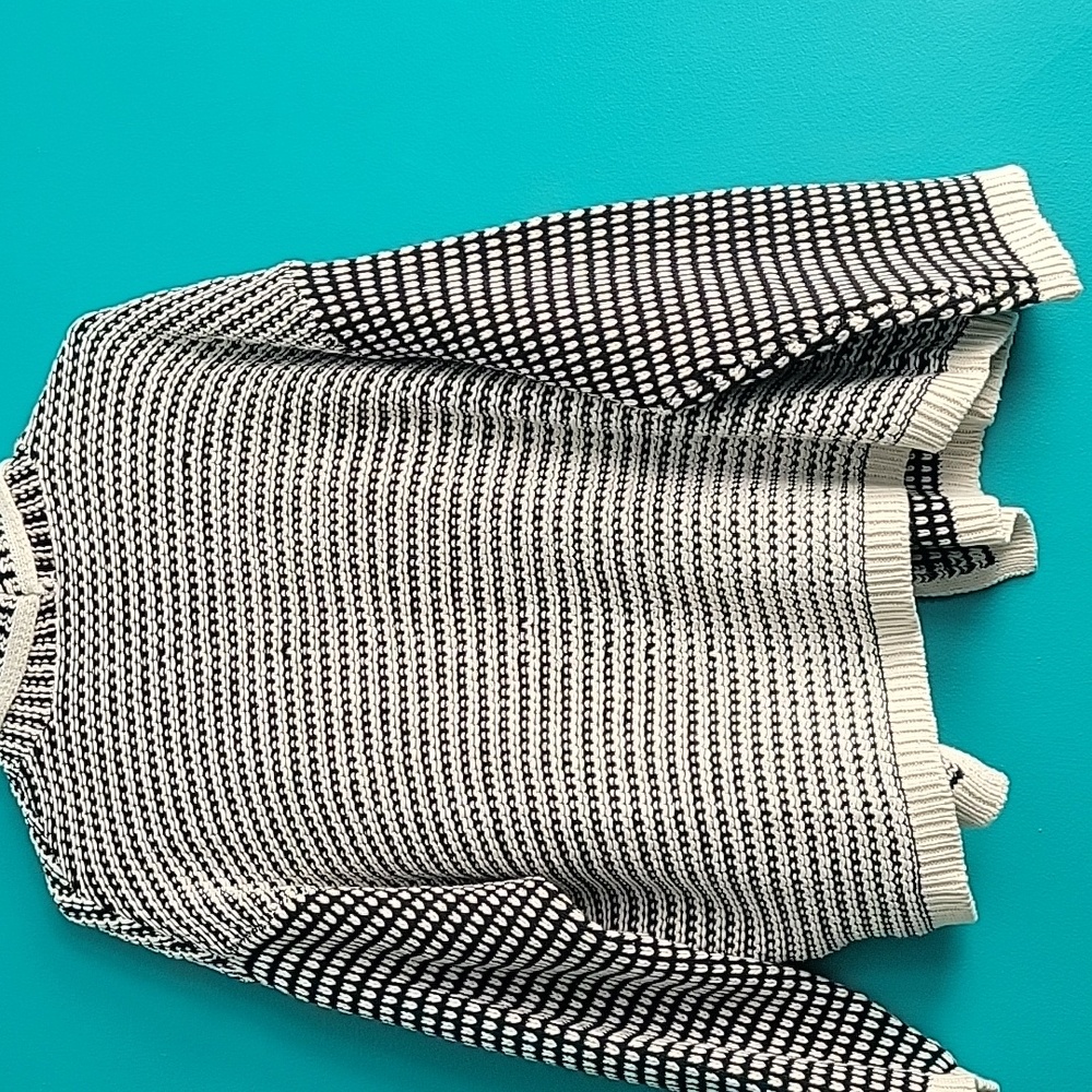 Torrid Cardigan - Picture 5 of 5